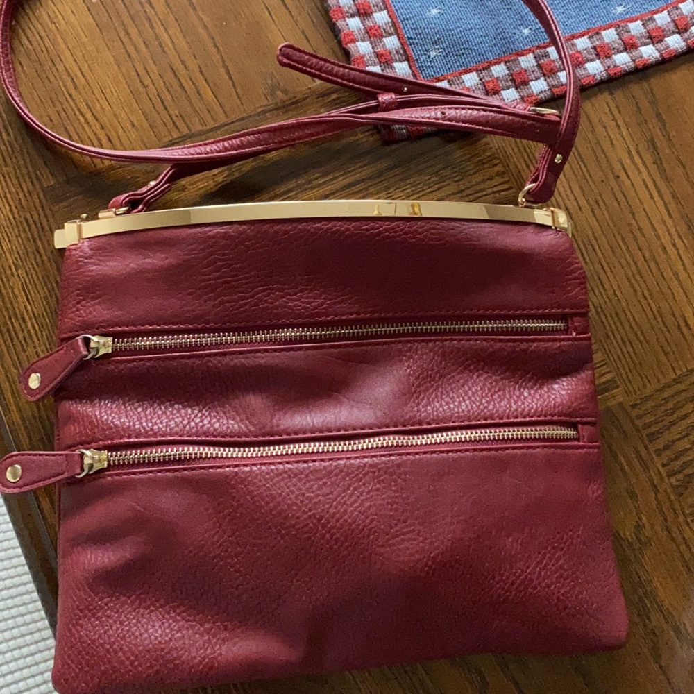 Cross purse